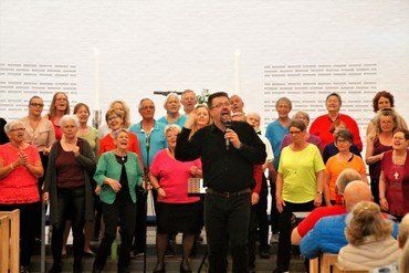 IceGlory synger i Vejleå Kirke